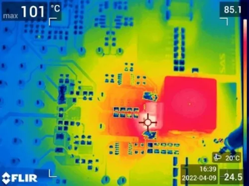 convertidores 3 niveles REA2518b Figure 2 FET temperatures